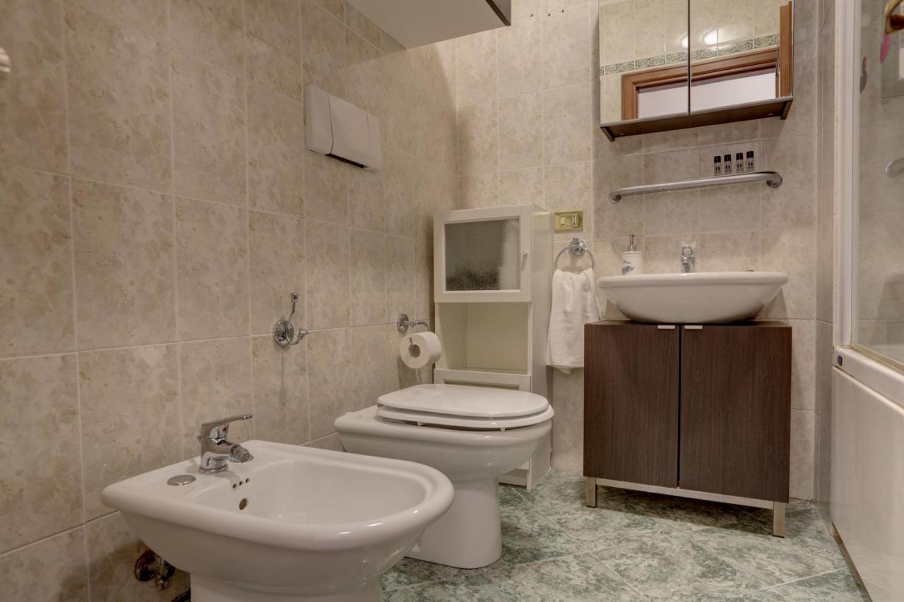 Colosseo Apt Mecenate 77 - Home And More Рим Екстер'єр фото